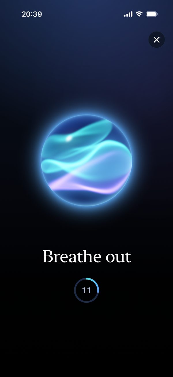 Lento’s guided breath with the glowing cyan and violet orb.